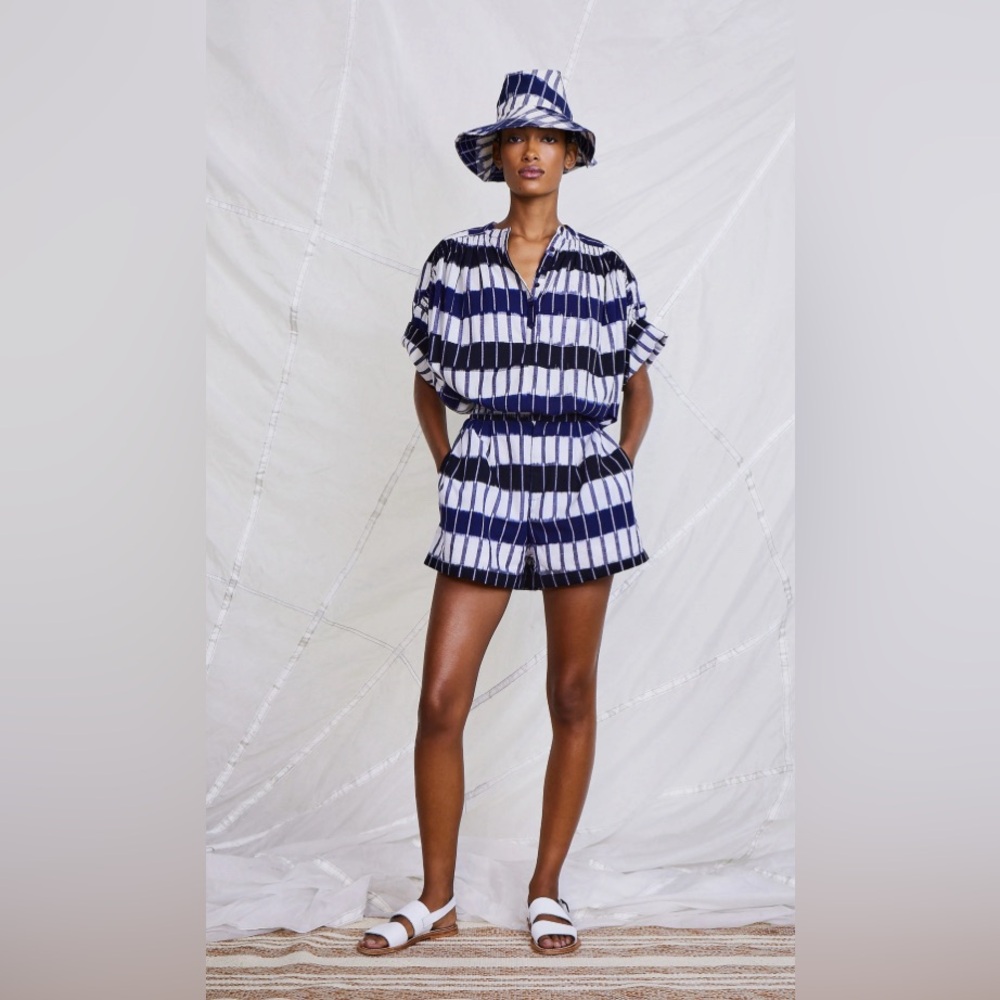 APIECE APART Top and Short Size Small